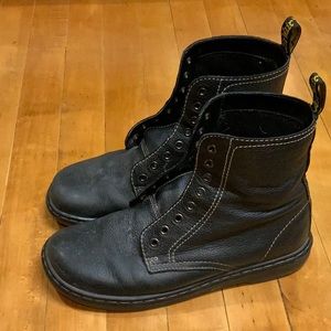 Doc Martins, size 6UK / us womens 8.5